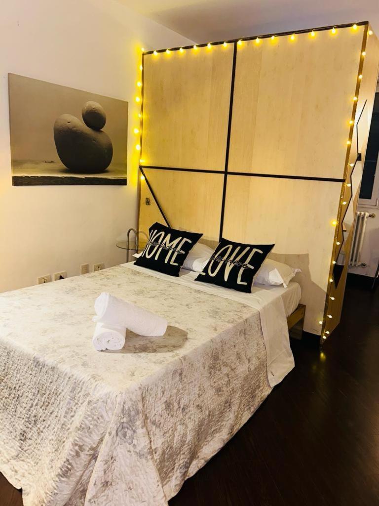 Easy Room Italy Prada Milano Eksteriør billede